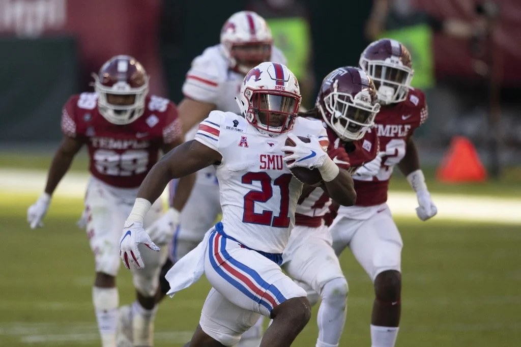 Senior slumps suggest Dontayvion Wicks could be a better NFL