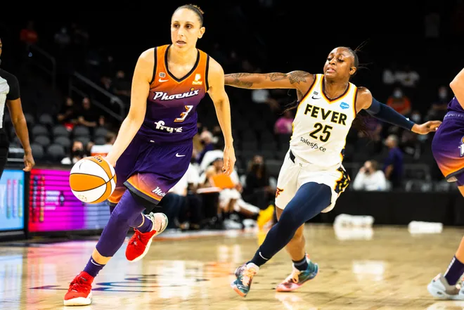 WNBA: Tiffany Hayes, Rhyne Howard look to lead Atlanta Dream in 2022 -  Swish Appeal