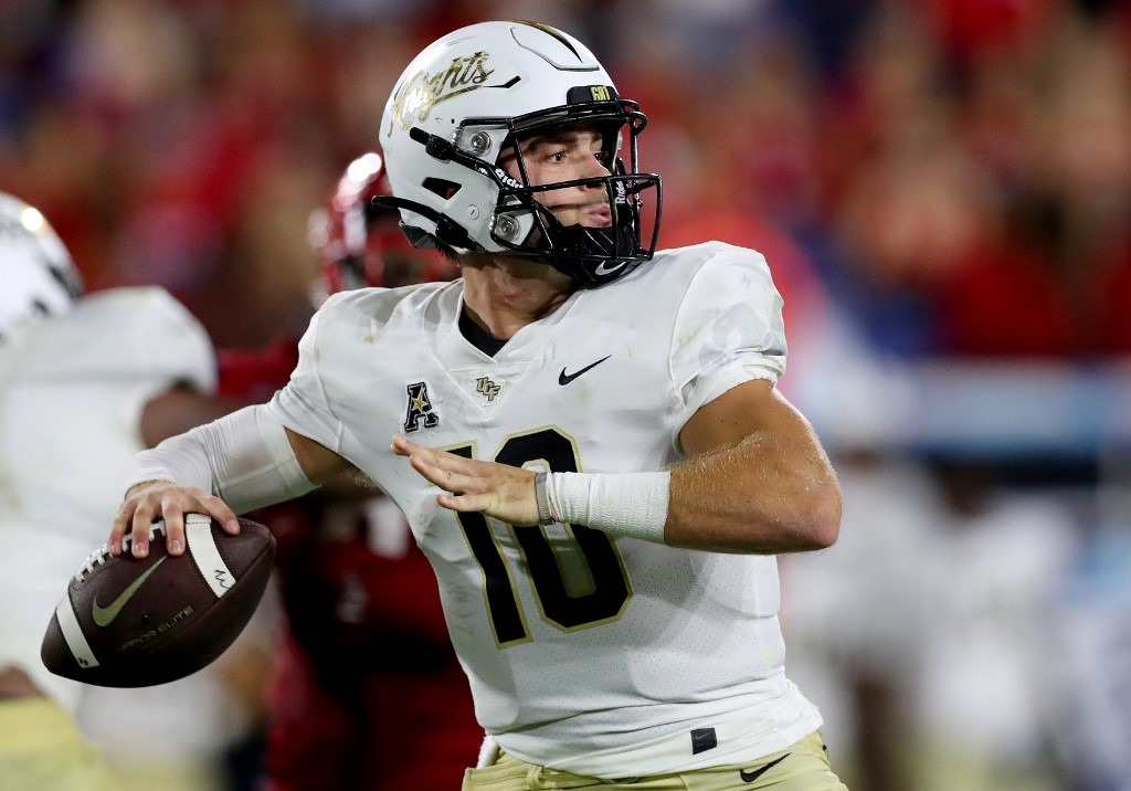 UC Bearcats fall 25-21 to UCF Knights for first time in four years