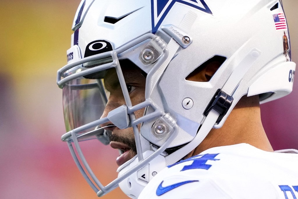 Cowboys elevate LS Matt Overton and DT Carlos Watkins from