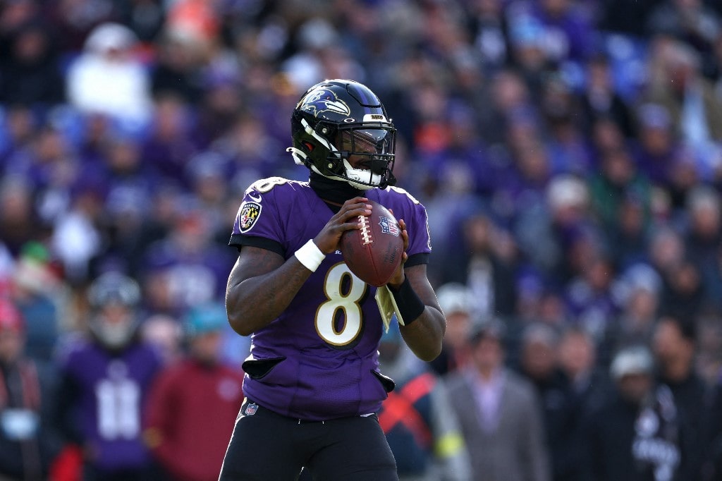 Ravens agree to 5-year, $260M deal with QB Lamar Jackson