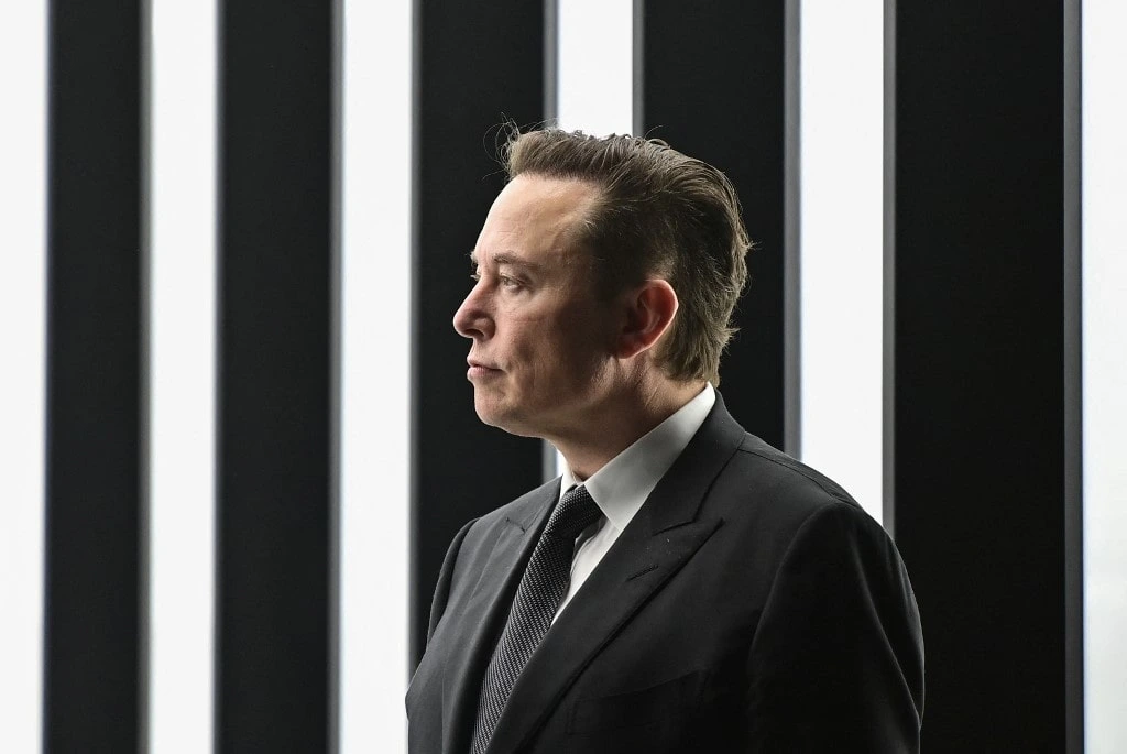 Elon Musk again becomes world's richest person, overtakes Bernard