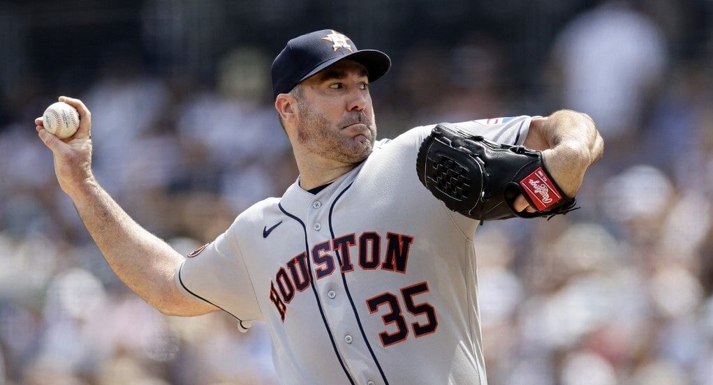 Justin Verlander 35 Houston Astros baseball player Vintage shirt