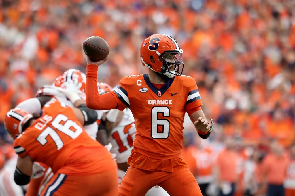 All the college football bets you should make this weekend, plus a  promising parlay 