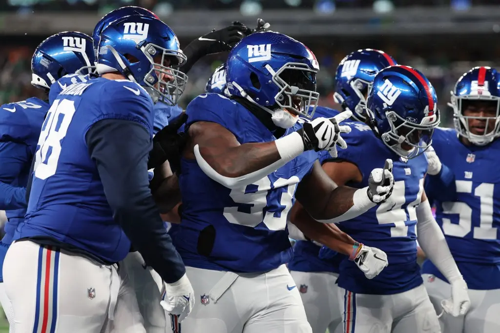 What The New York Giants Need: New QB, and Keeping Barkley
