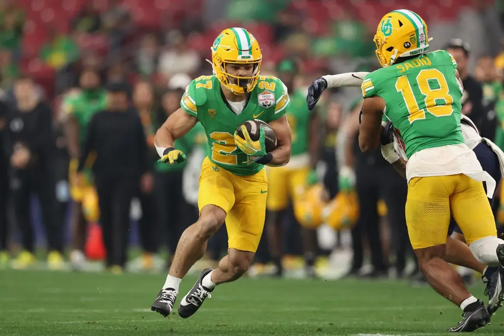 CFP Odds 3 Preseason Betting Picks for Oregon