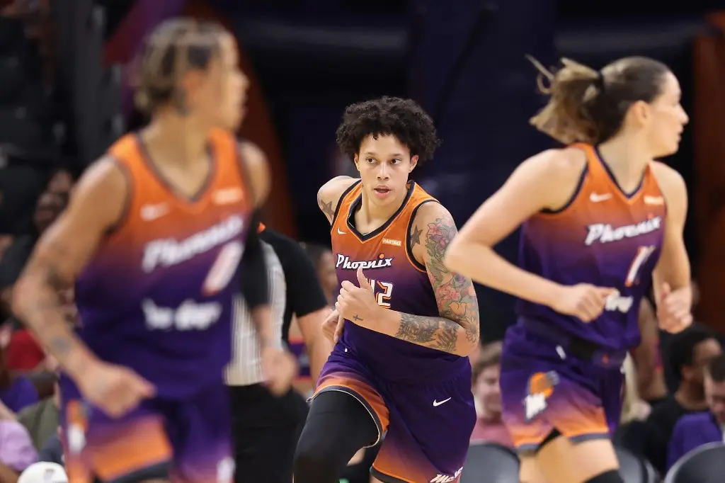 WNBA Picks 8/16: Mercury vs Fever Odds, Predictions