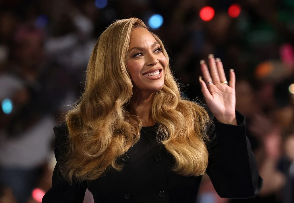 Beyoncé Set To Perform Christmas Day NFL Halftime Show